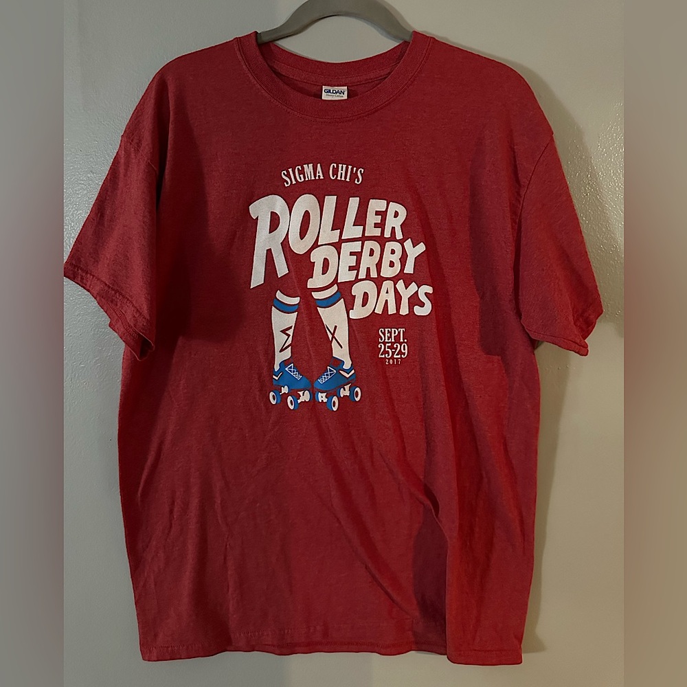 Red Gildan Sigma Chi Roller Derby Days Sorority Fraternity T-shirt Size L